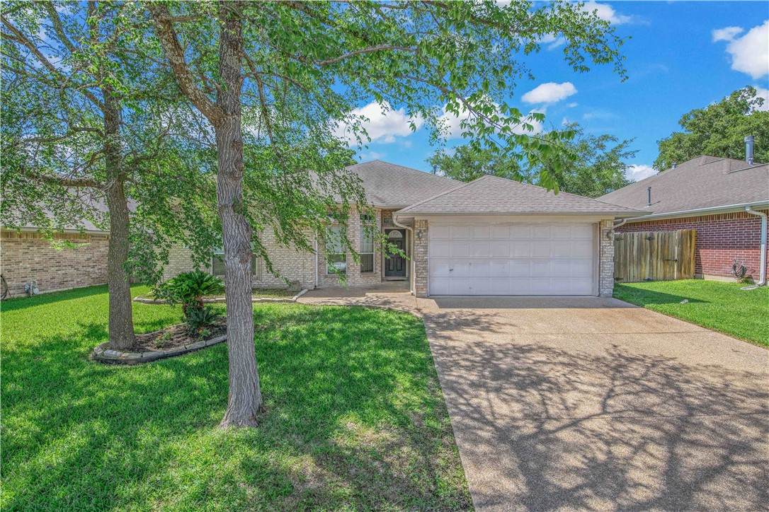 1453 Fincastle Loop - Photo 1