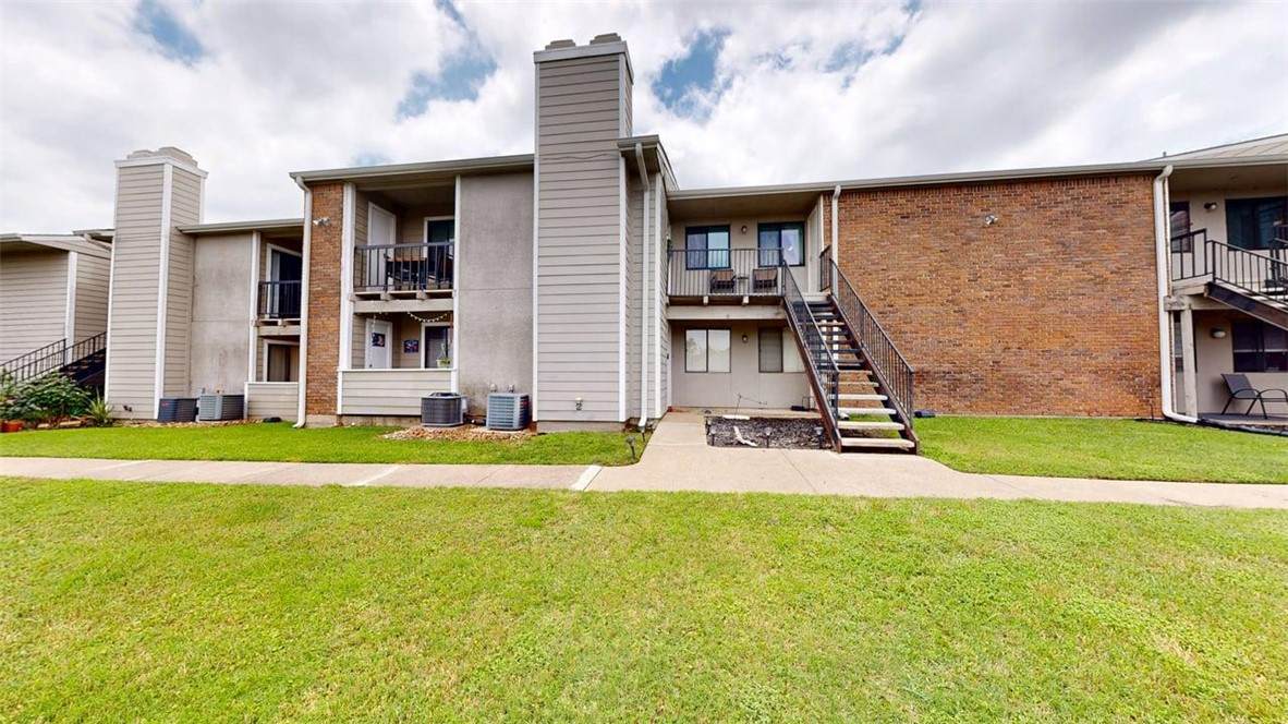 1901 Holleman Drive - Photo 1