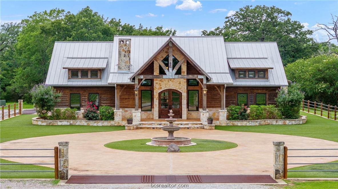 654 Navasota - Photo 1