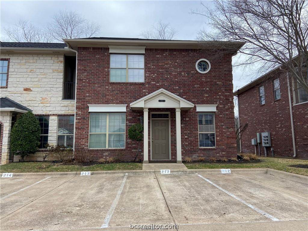 212 Forest Drive - Photo 1