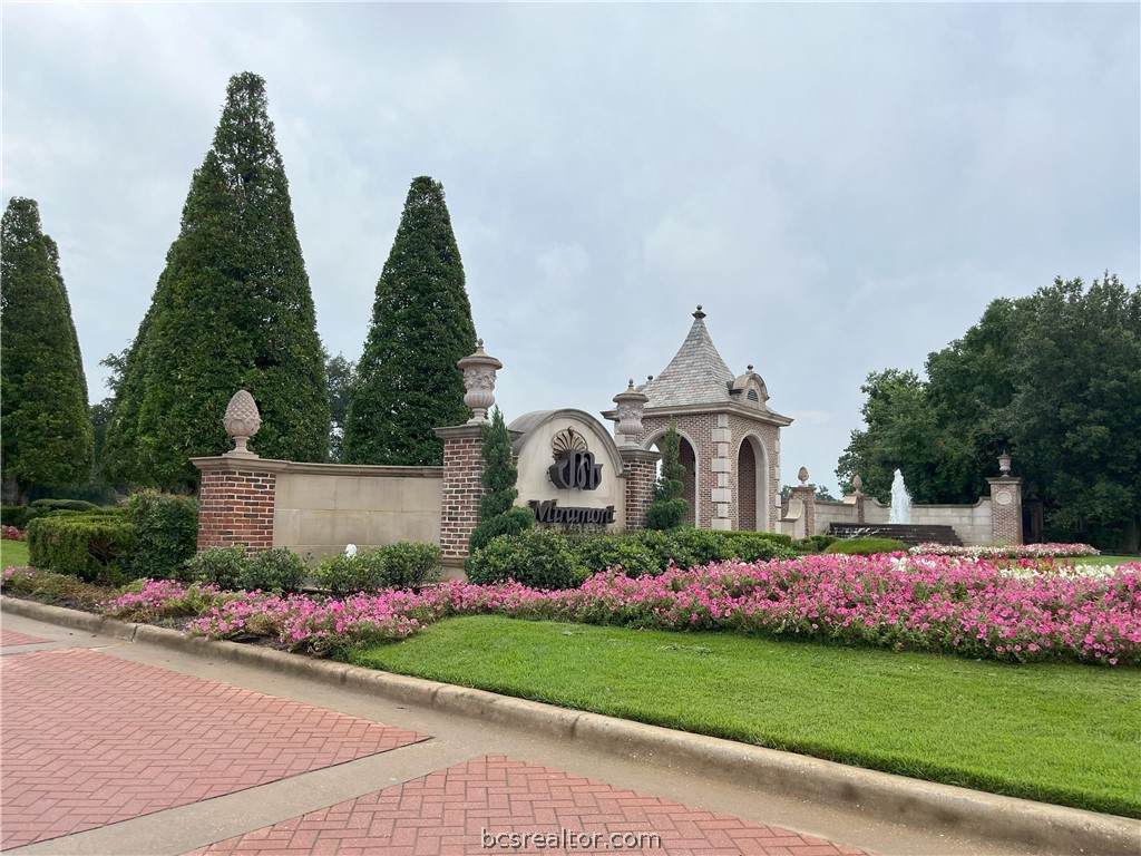 4310 Willowick Drive - Photo 1