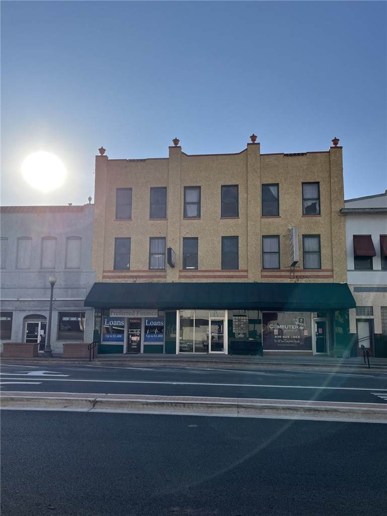 212 Washington Avenue - Photo 1