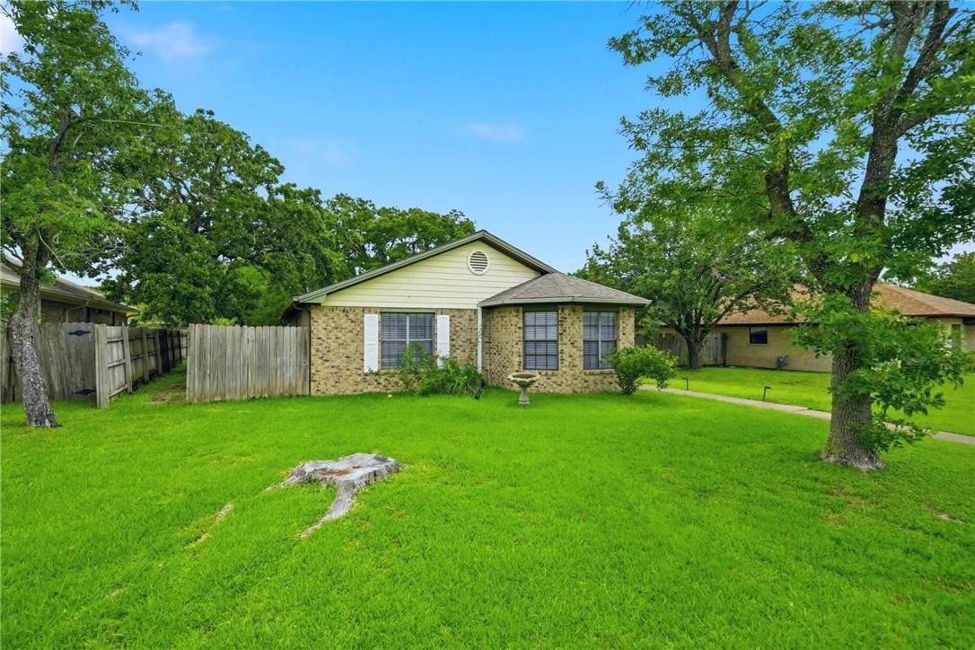 4013 Tiffany Trail - Photo 1