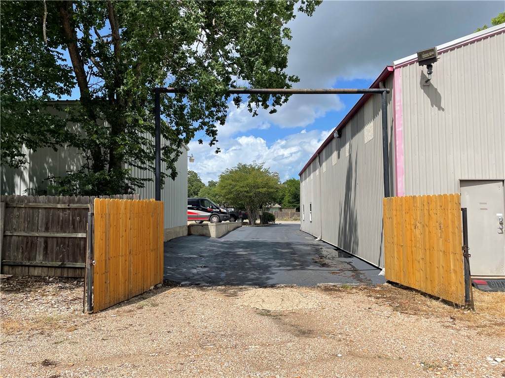 3828 College Avenue - Photo 1