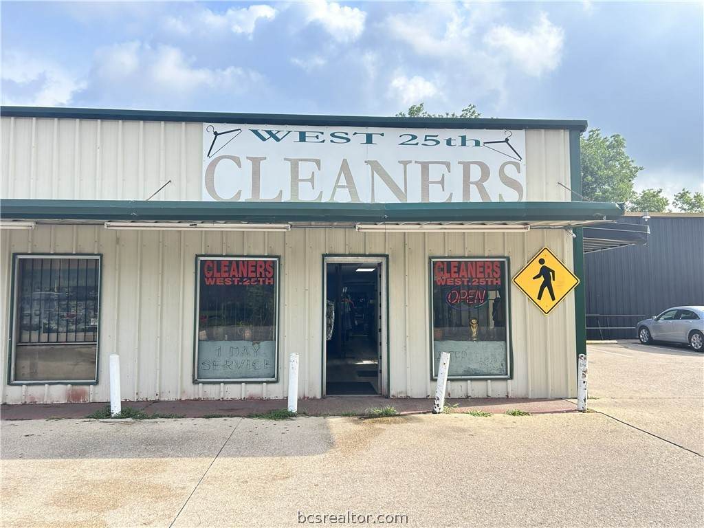 502 William J Bryan Parkway - Photo 1