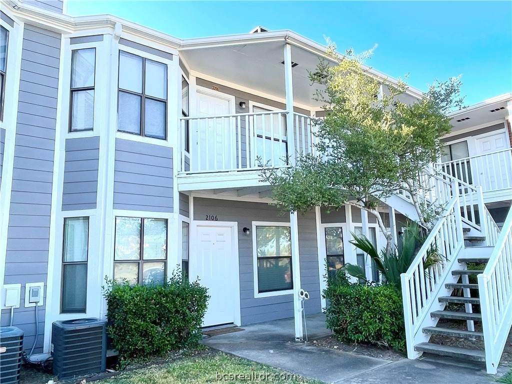 4441 Old College - Photo 1