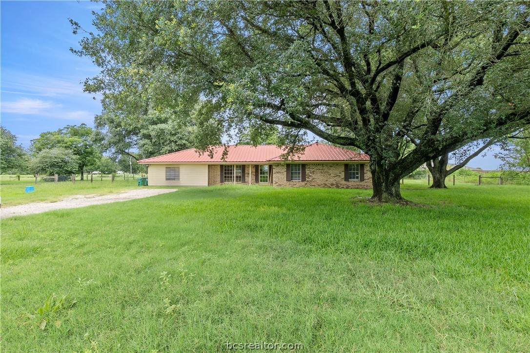 970 Martin Road - Photo 1
