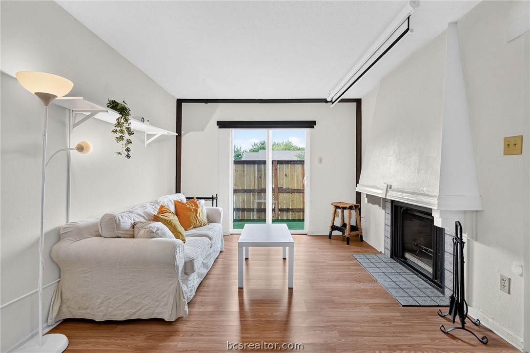 1107 Verde Drive - Photo 1