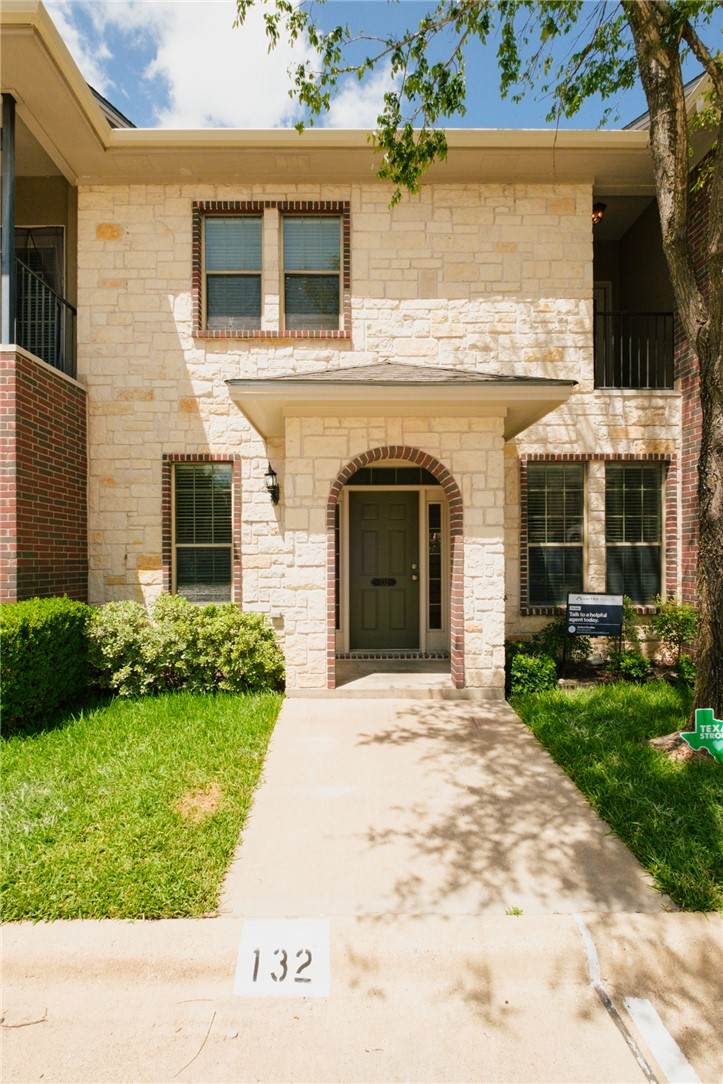 132 Forest Drive - Photo 1