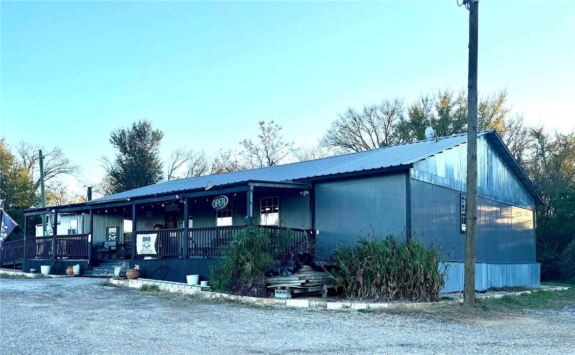 1621 Main Street - Photo 1