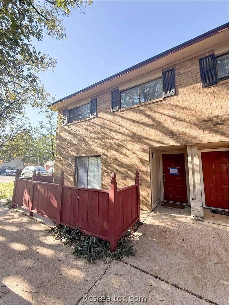 2402 Blanco Drive - Photo 1