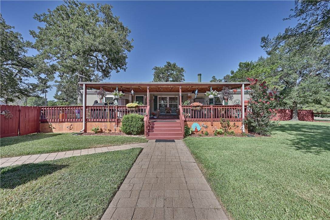 407 Gaywood Lane - Photo 1