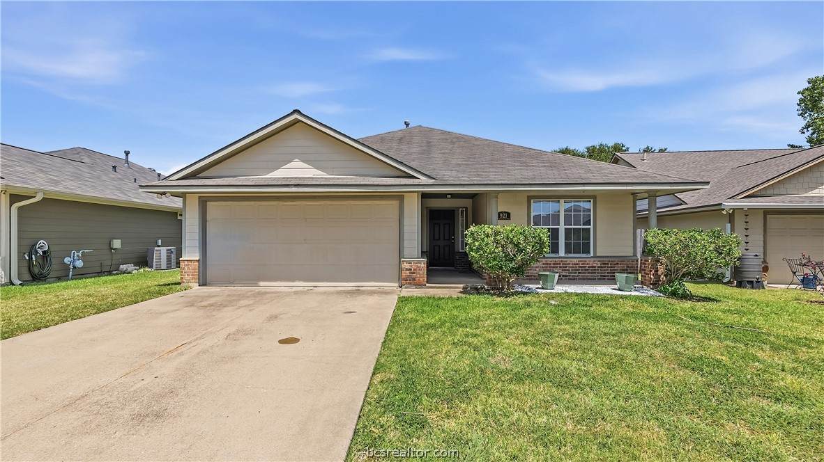 921 Windmeadows Drive - Photo 1