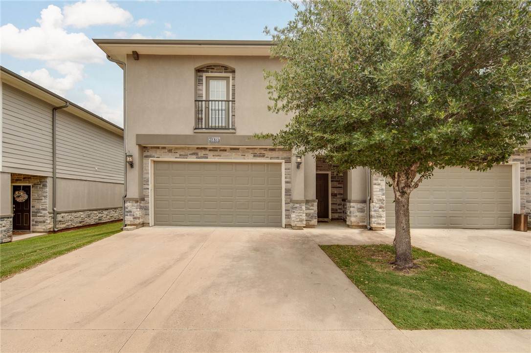 3433 Summerway Drive - Photo 1
