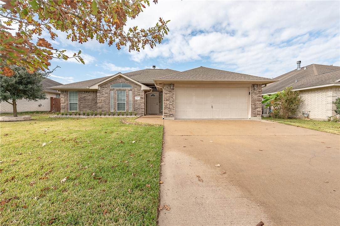 1207 Portsmouth Court - Photo 1