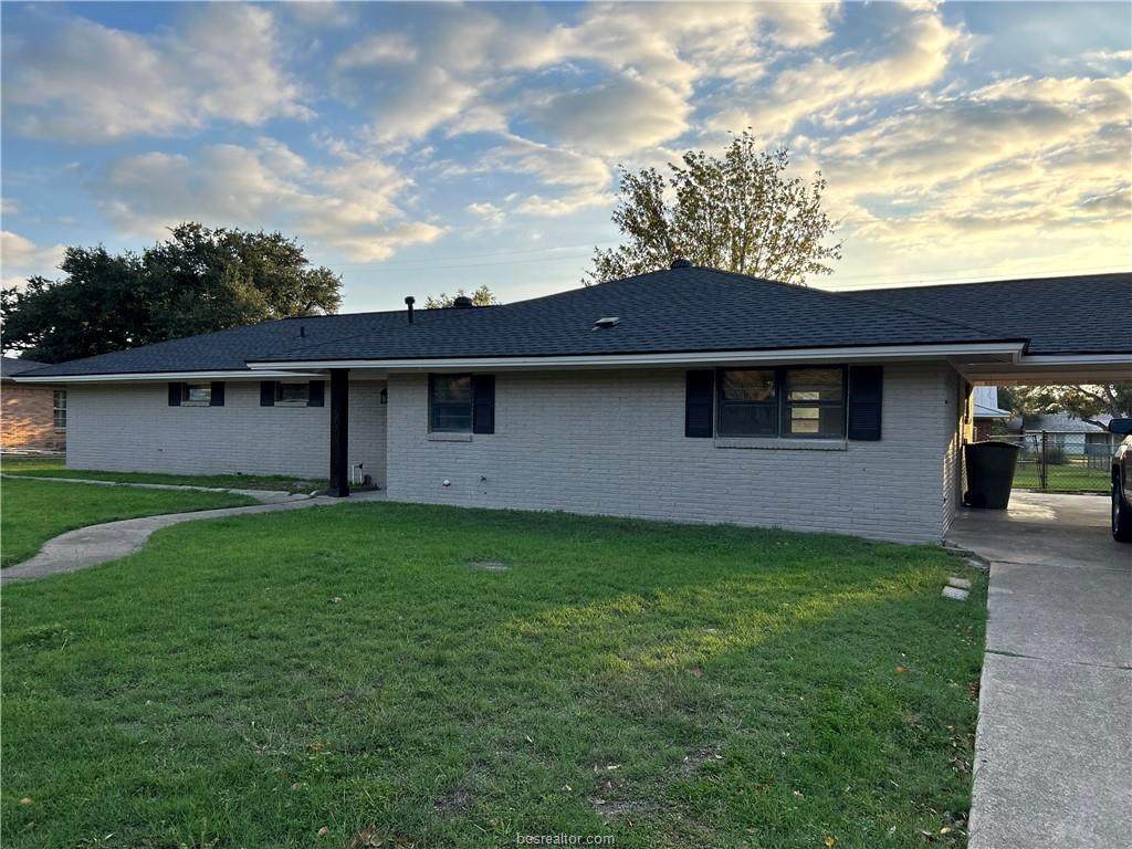 1509 Bennett Street - Photo 1