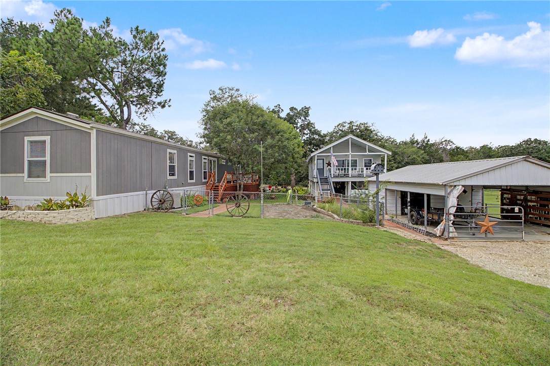 637 Lakeview Drive - Photo 1