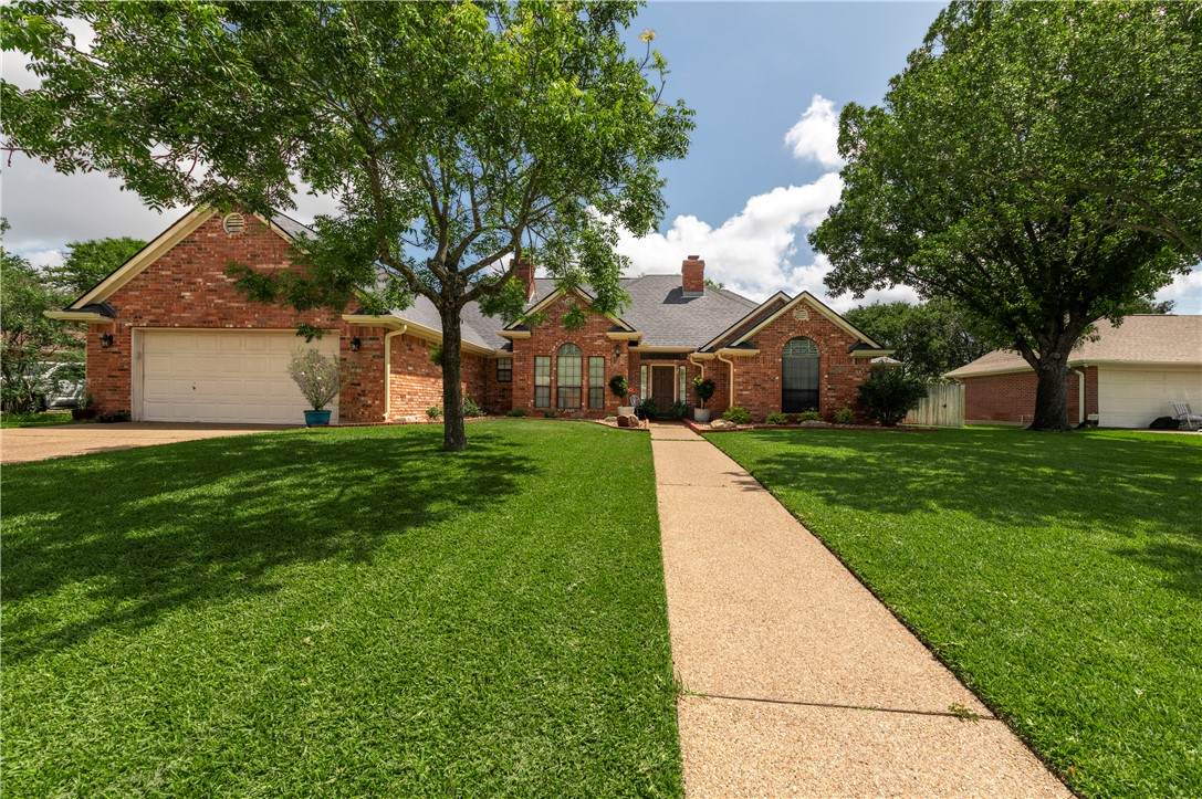 2905 Aztec Court - Photo 1