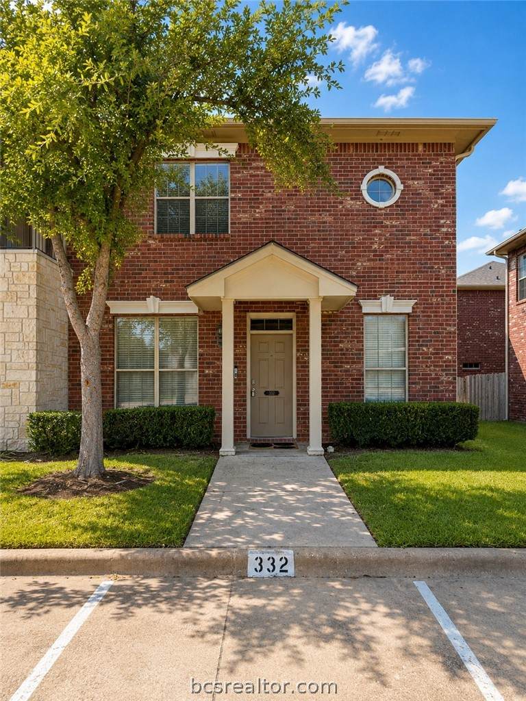 332 Forest Drive - Photo 1