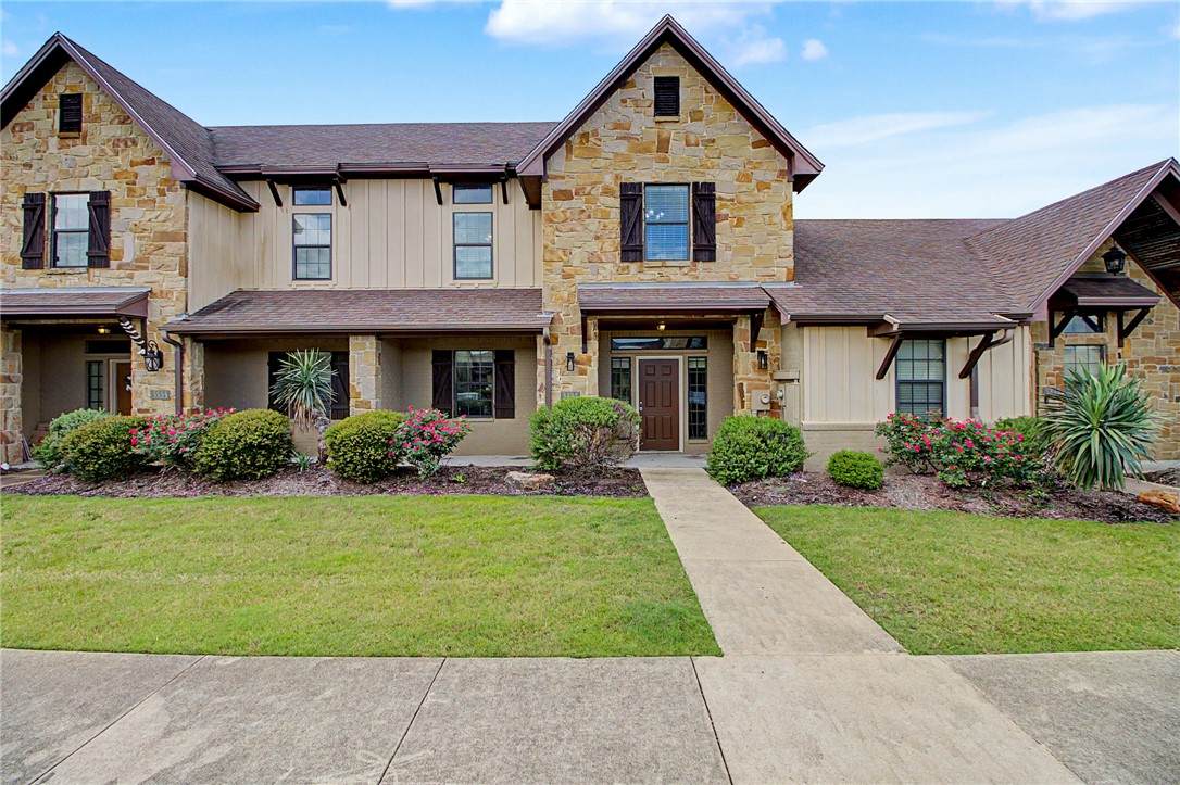 3337 Lieutenant Avenue - Photo 1