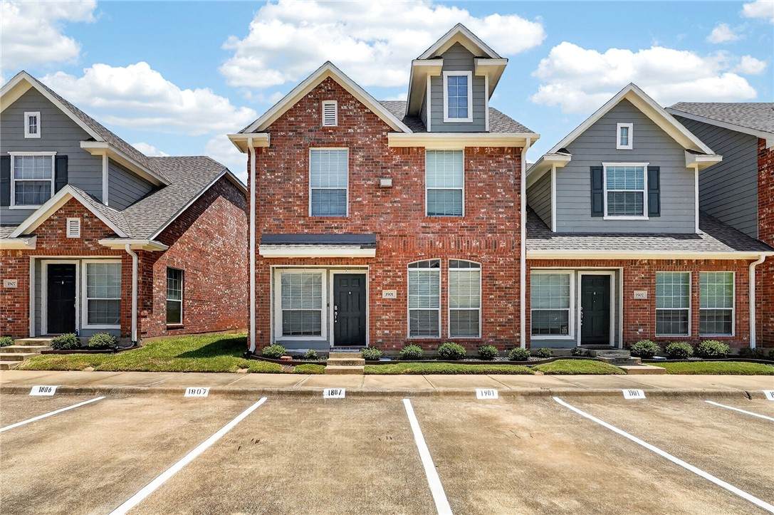 1001 Krenek Tap Road - Photo 1