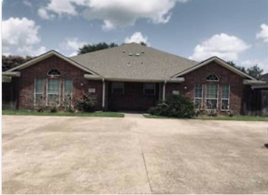 3821 Oldenburg Lane - Photo 1