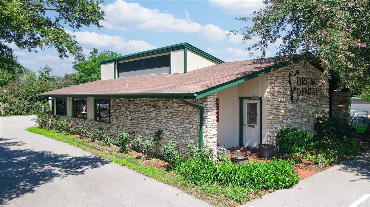 602 Gray Street - Photo 1