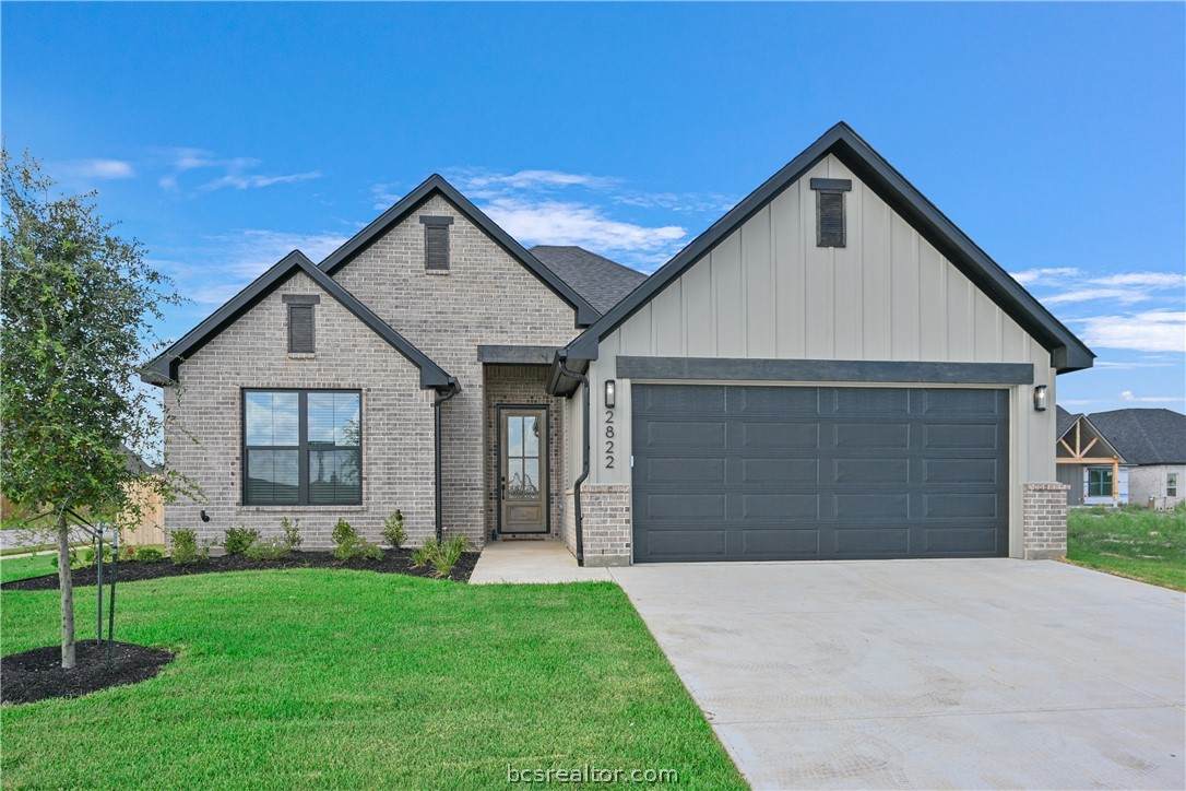 2822 Captain Drive - Photo 1