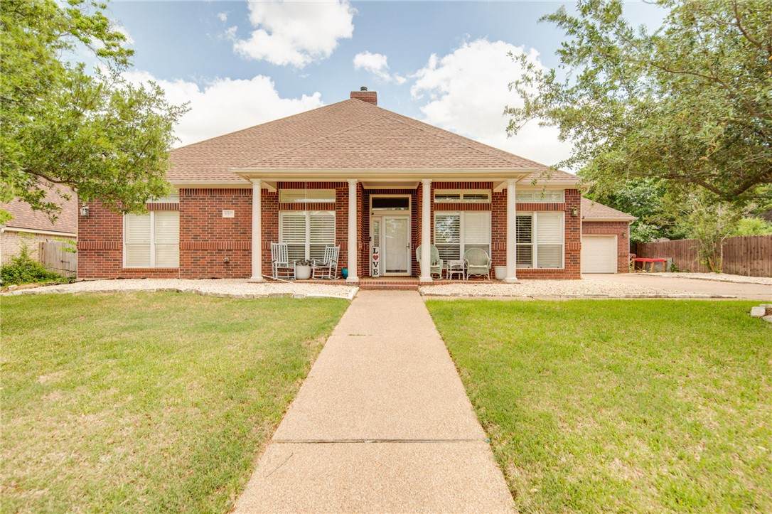 8307 Shadow Oaks - Photo 1