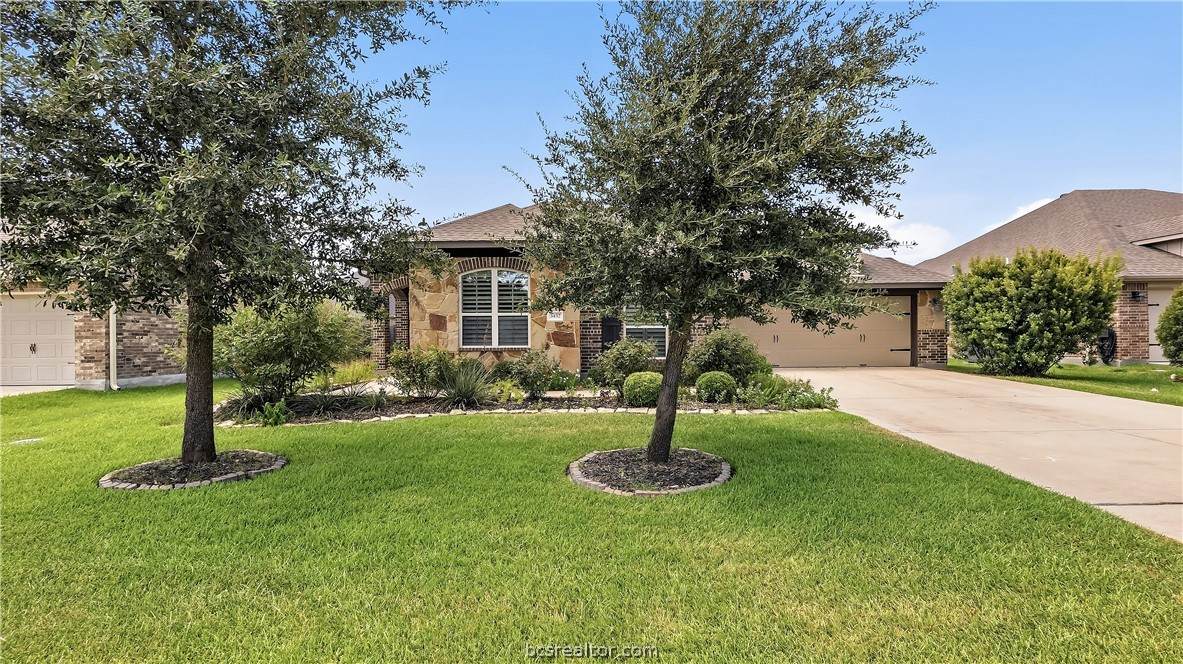 3432 Lockett Hall Circle - Photo 1