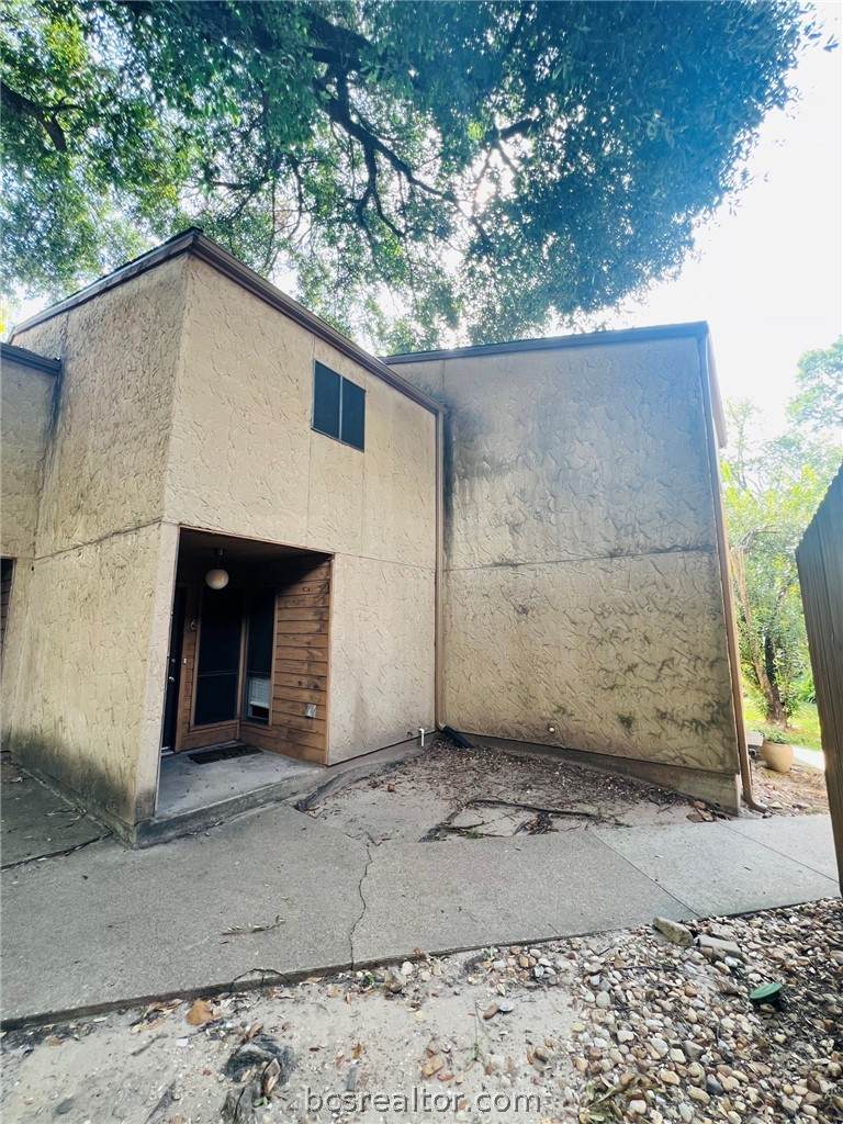 4345 Carter Creek Parkway - Photo 1