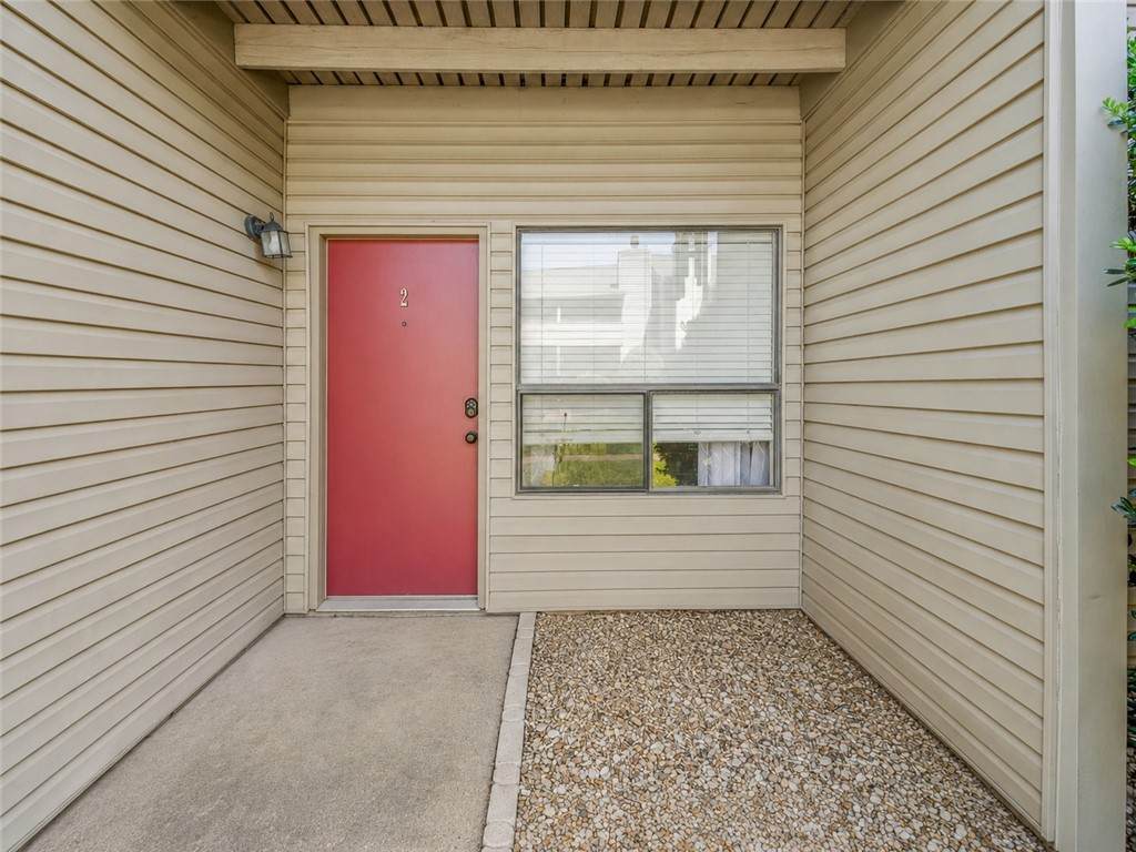 1902 Dartmouth Street - Photo 1