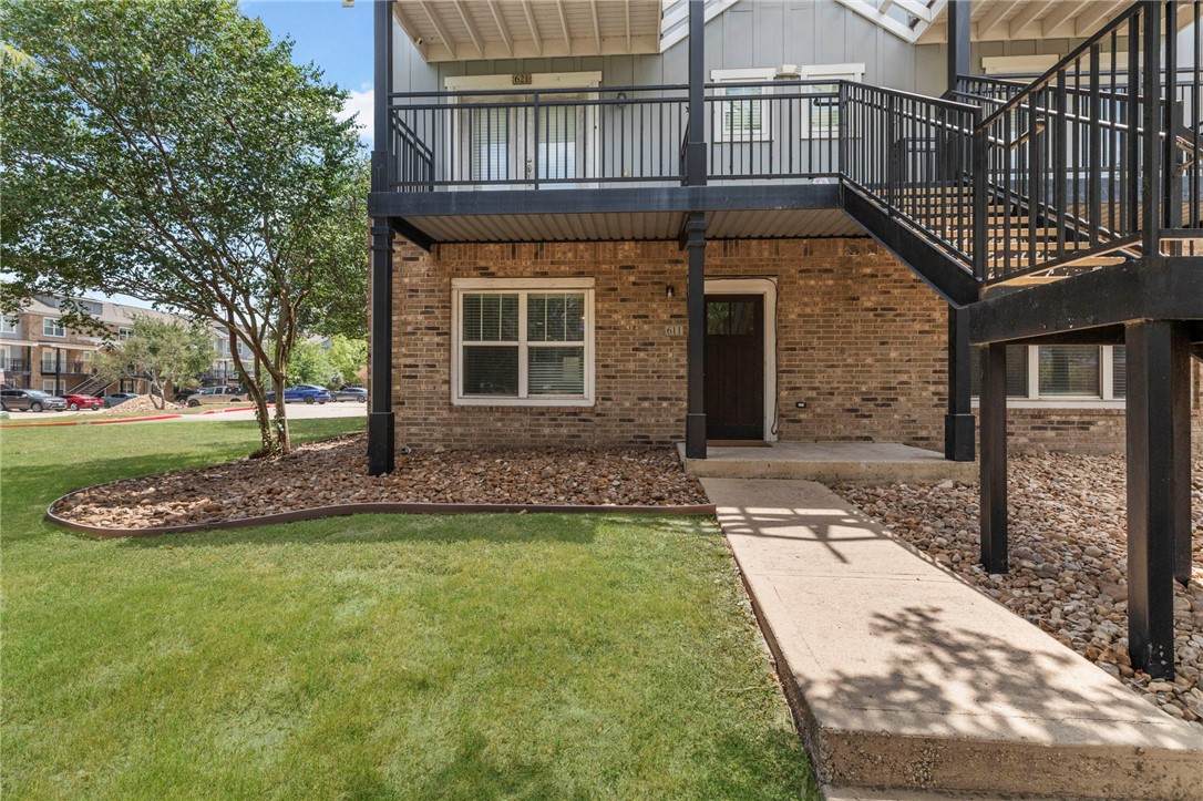 1725 Harvey Mitchell Parkway - Photo 1