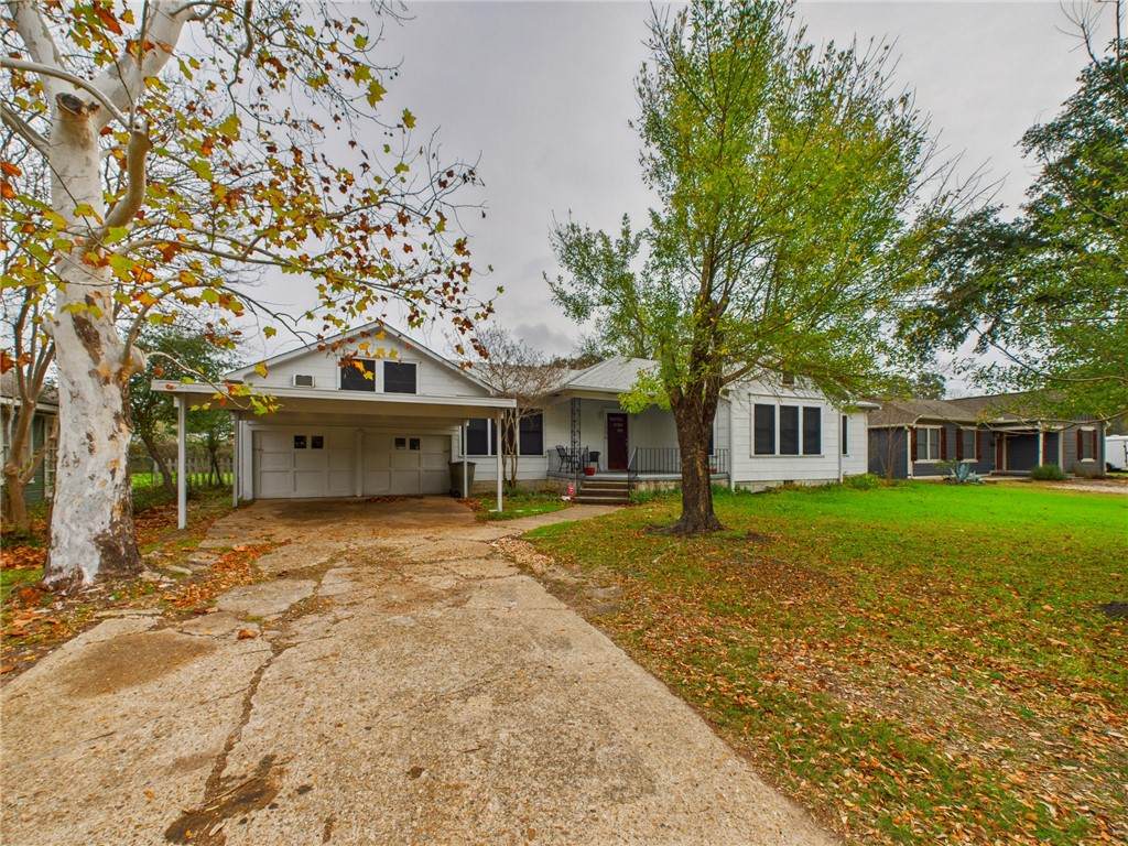 1206 30th Street - Photo 1