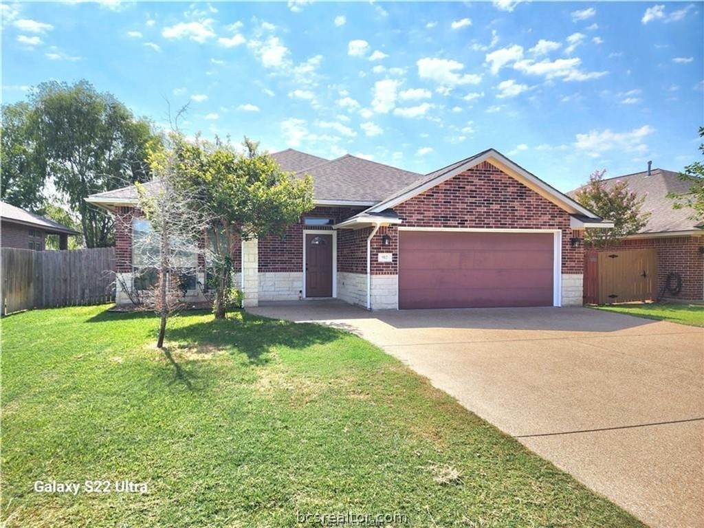 912 Dove Run - Photo 1