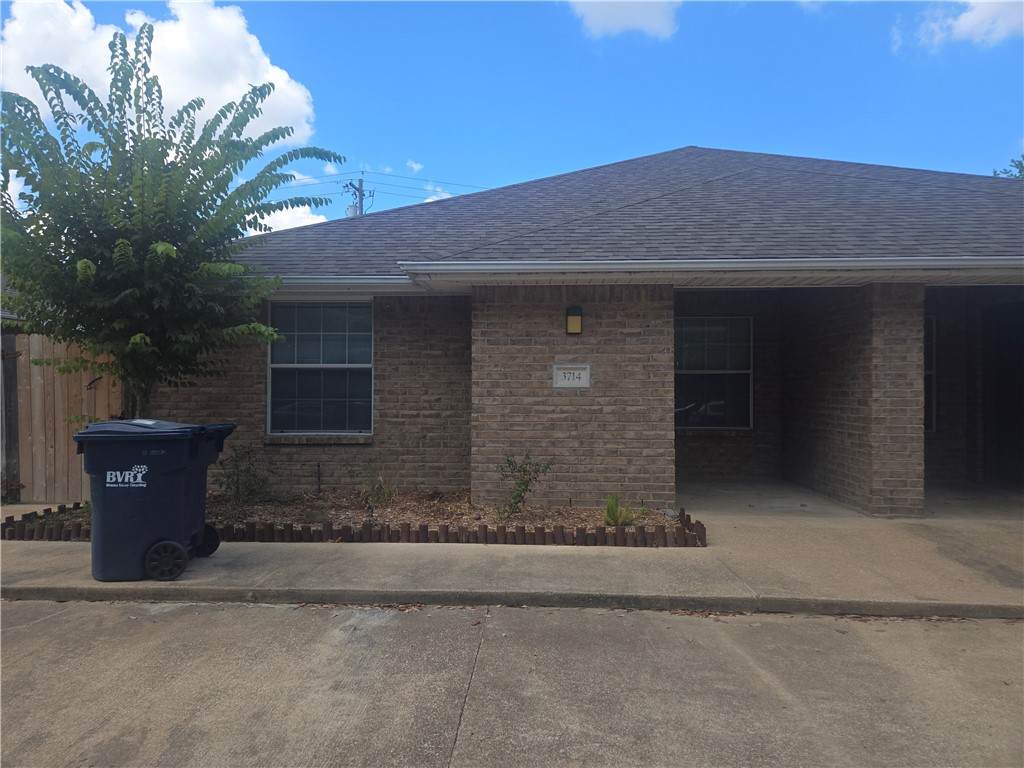 3714 Oldenburg - Photo 1