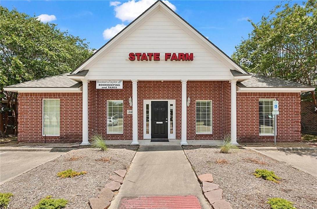 242 Southwest Parkway - Photo 1