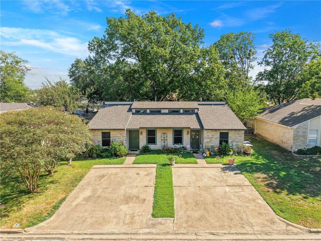 3325 Bluestem Circle - Photo 1