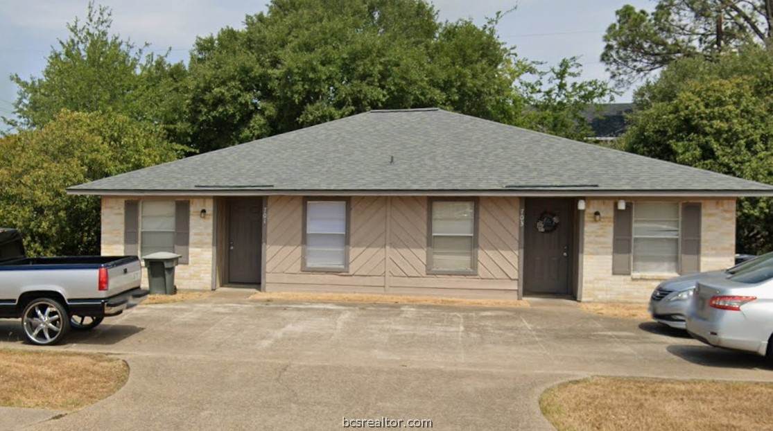 701 San Saba Drive - Photo 1
