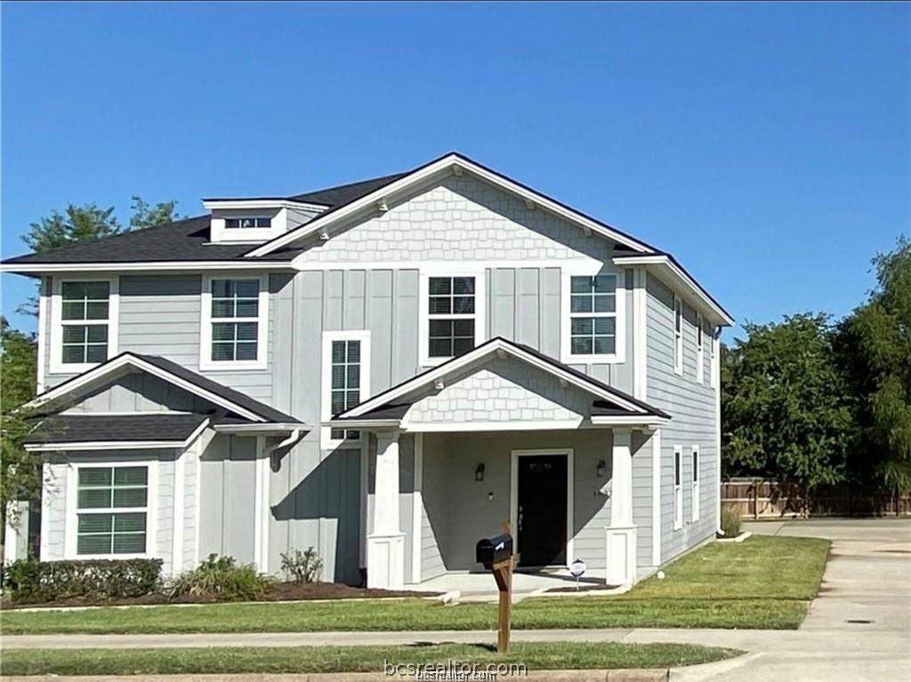1637 Park Place - Photo 1
