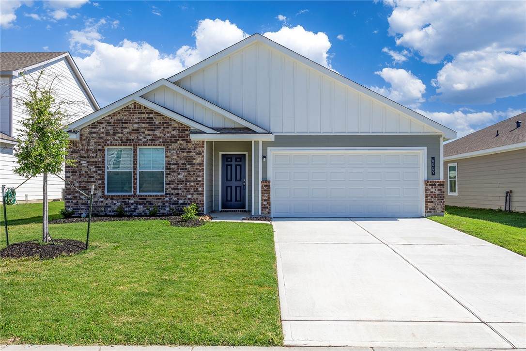 6009 Crest Bridge Court - Photo 1