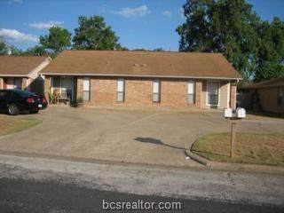1404 Gramma Court - Photo 1