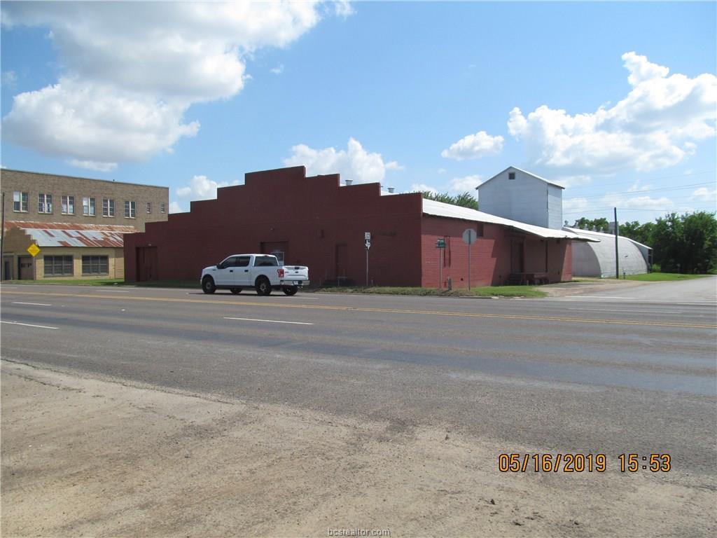 301 Main - Photo 1