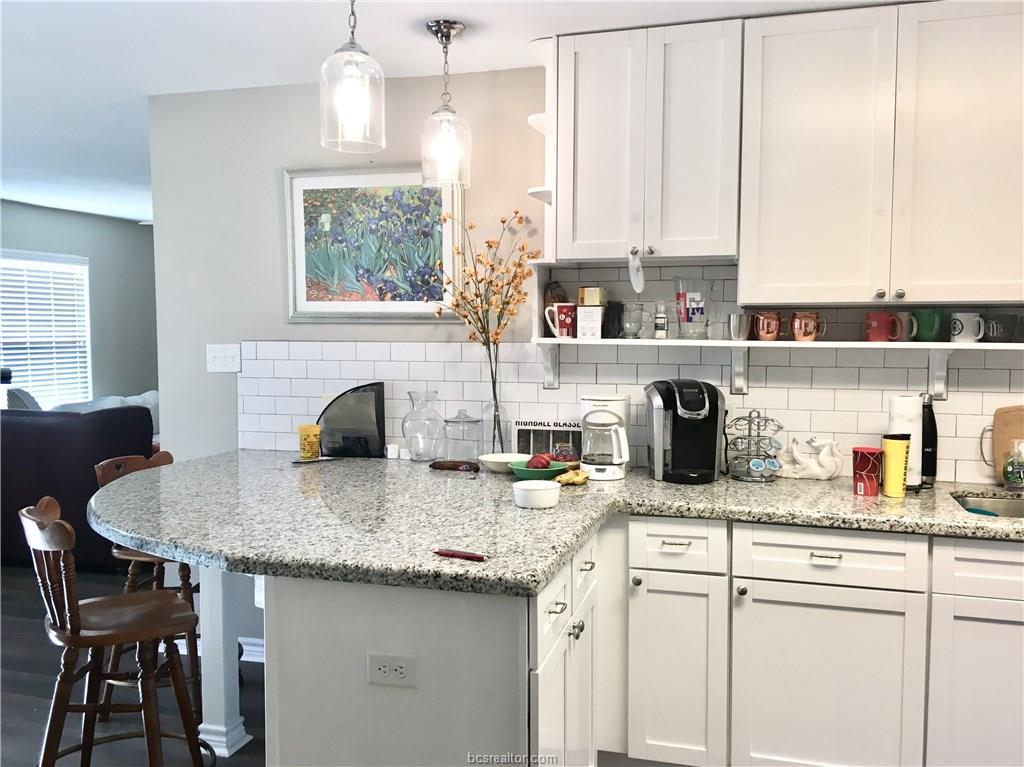 3907 Aspen Street - Photo 1