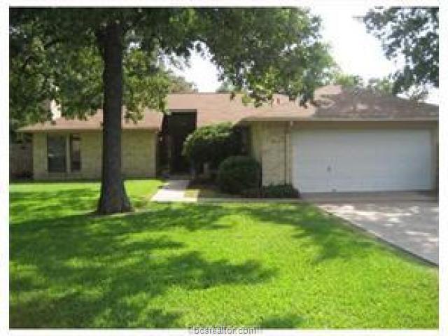 2802 Normand Drive - Photo 1