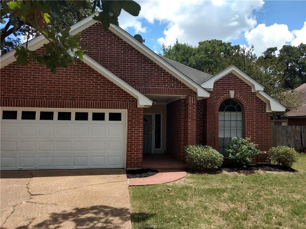 1108 Bayou Woods Drive - Photo 1