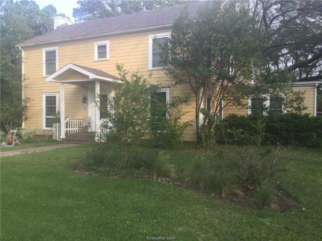 203 Barton Street - Photo 1
