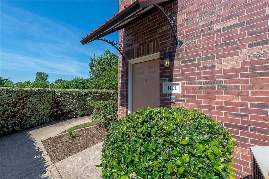 801 Luther Street - Photo 1