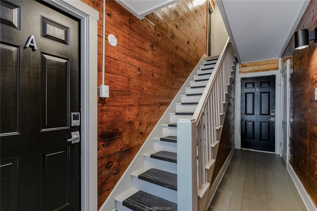 4409 College Main Street - Photo 1