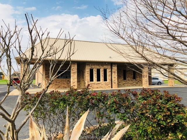 1803 Greenfield Plaza - Photo 1